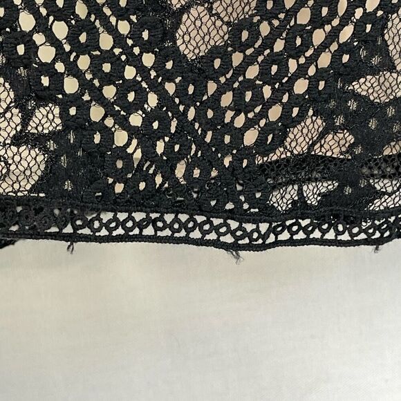 Max Studio Lace Overlay Sleeveless Shift Dress (Black) - Medium - Picture 11 of 13